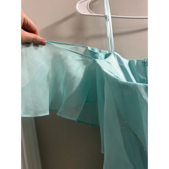 Mac Duggal FLOWY‎ OFF-THE-SHOULDER GOWN Mint - Picture 4 of 14